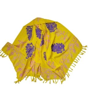 Tropical tasseled wrap